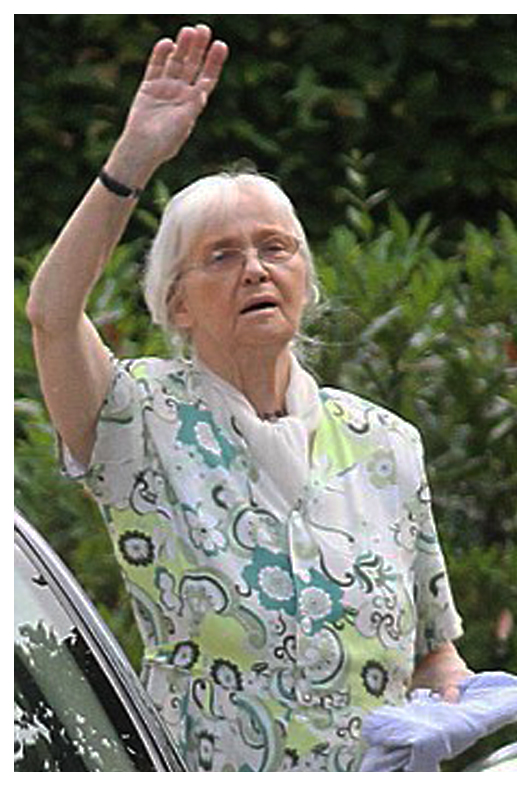 El Observador Selecto Himmler's daughter aged 81 She works with neo
