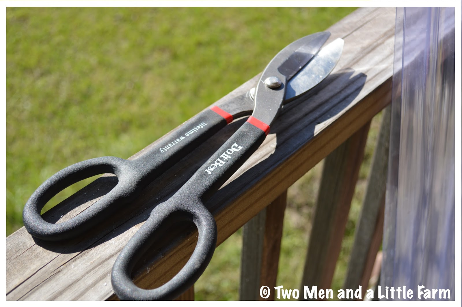 two-men-and-a-little-farm-how-to-cut-plastic-panels