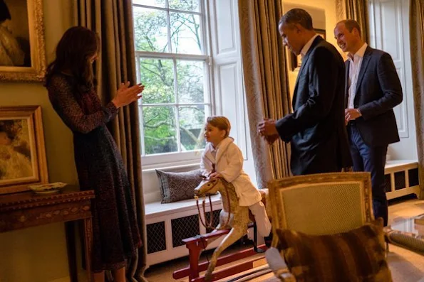 President Barack Obama and First Lady Michelle Obama arrived for an informal dinner at Kensington Palace