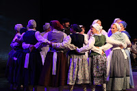 Espectáculo de danzas vascas de la asociaciones de Barakaldo