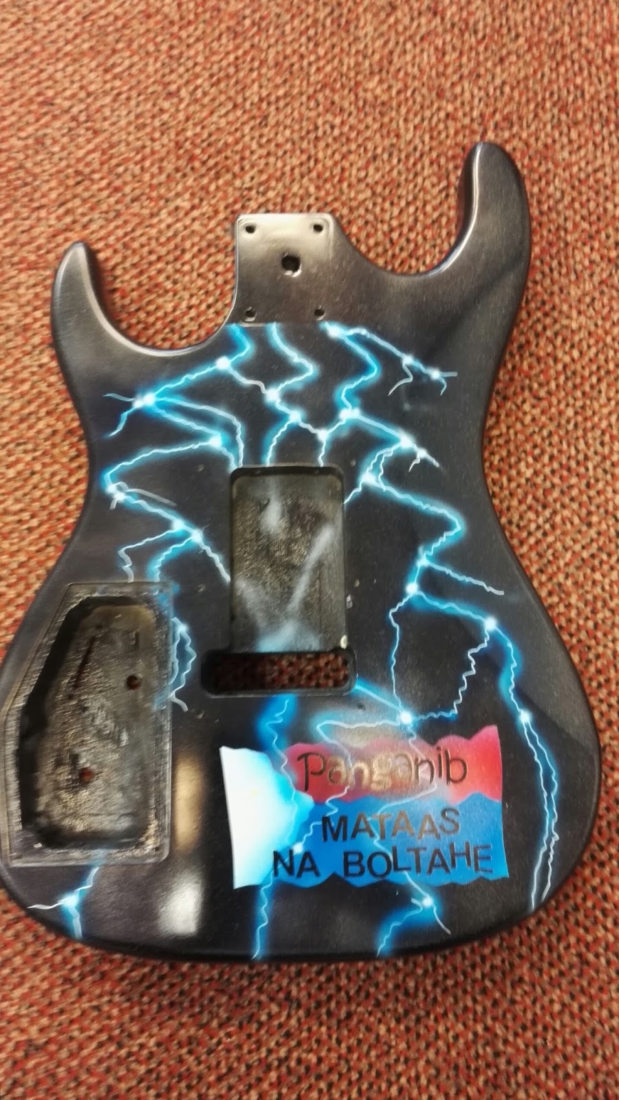 I am homebased Guitar makeover (how to disassemble and reassemble your