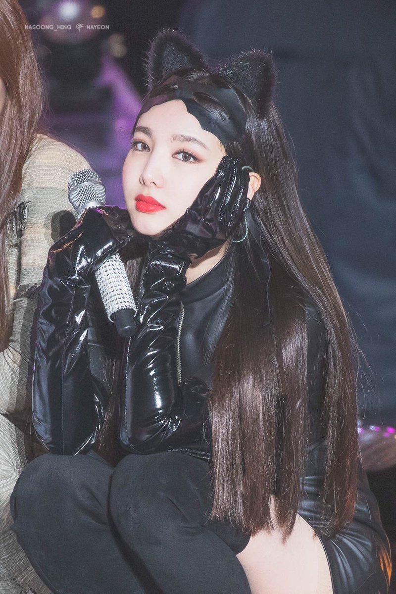 Twice Nayeon Is A Sexy Catwoman Daily K Pop News