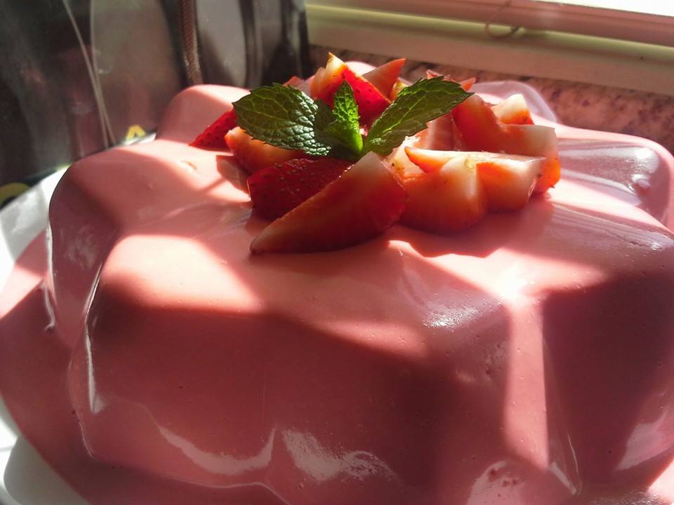 Top 96+ imagen receta gelatina de fresa con leche Abzlocal.mx