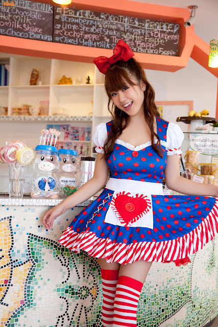 ohotgirl-Mai-Nishida-05