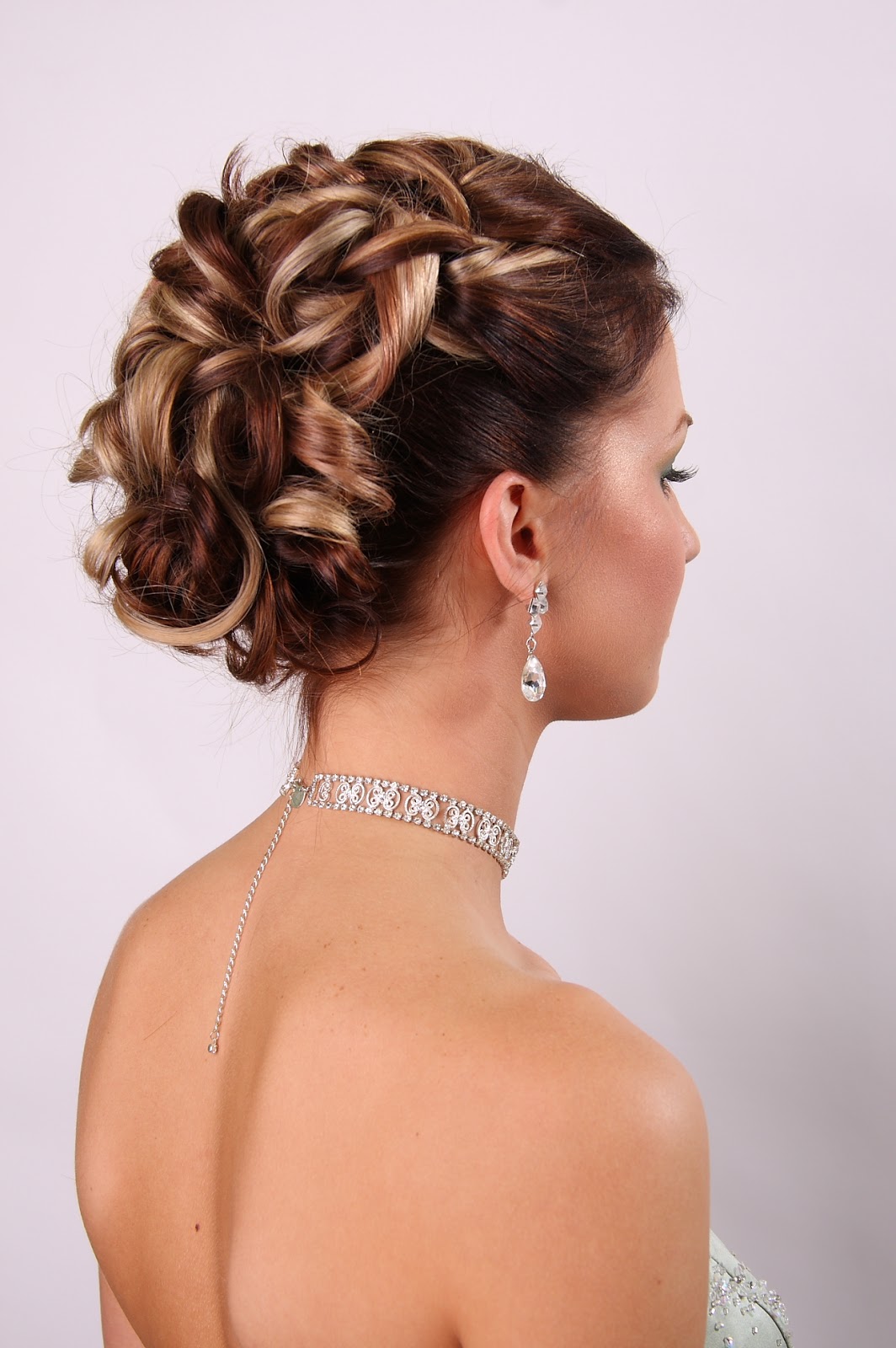 Wedding Hairstyles for Medium Length Hair ~ Tyler Living