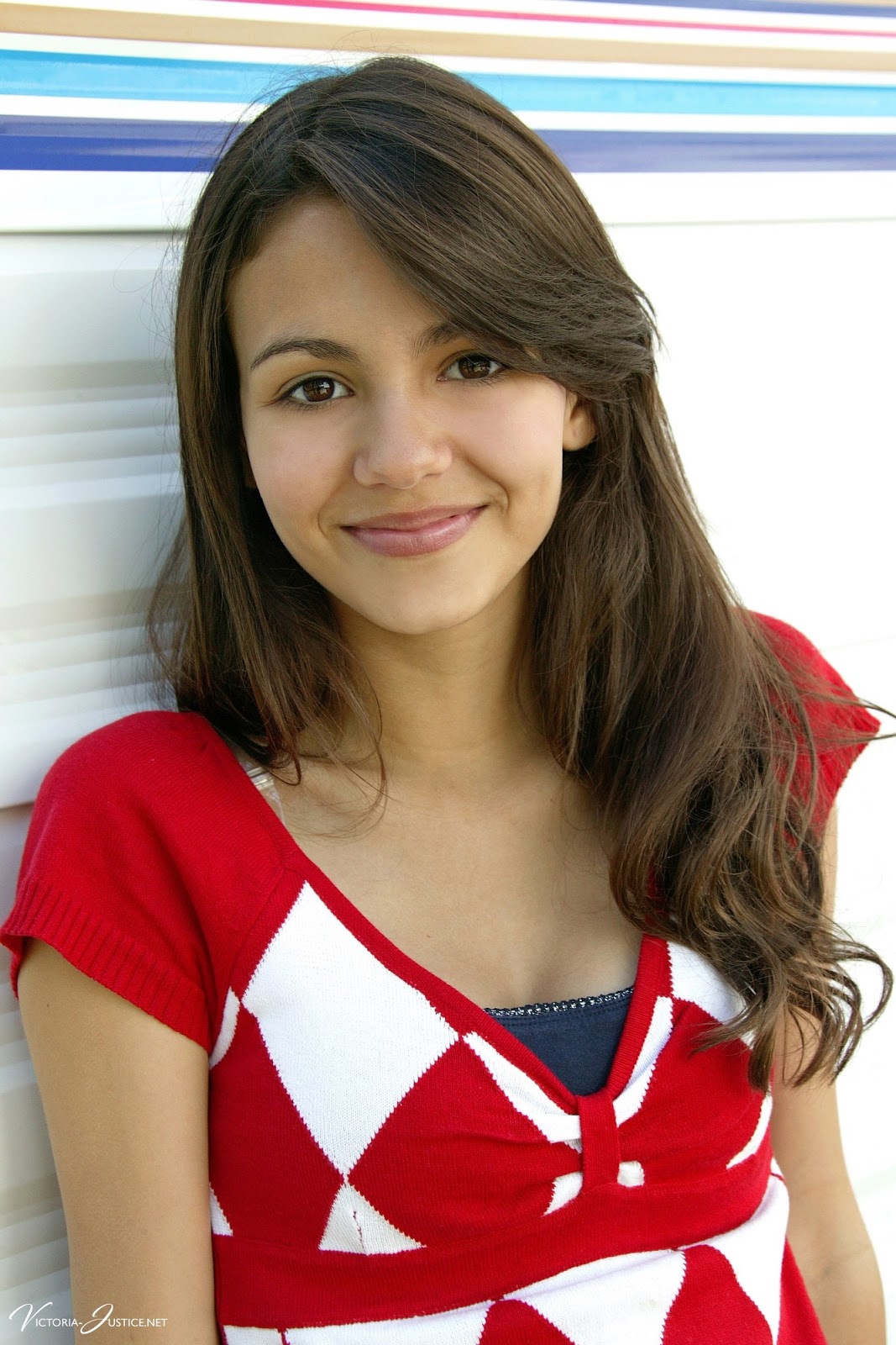 Victoria Justice // Photoshoot by Rena Durham - 2007 - Celebrity Magazine