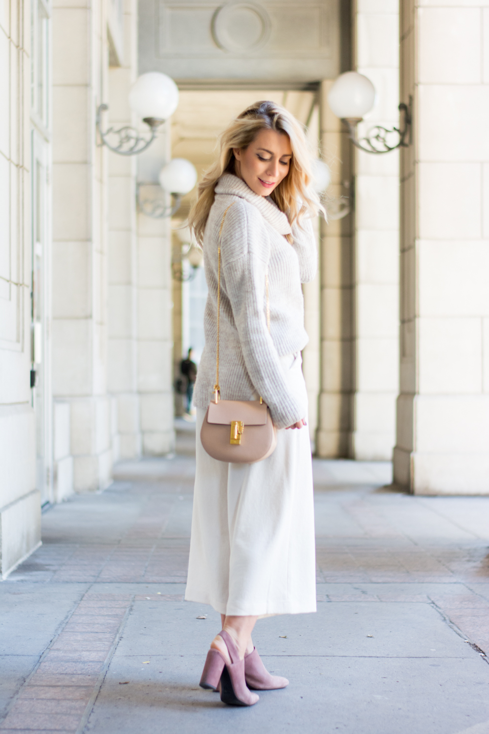OOTD - White Culottes For Fall | La Petite Noob | A Toronto-Based ...