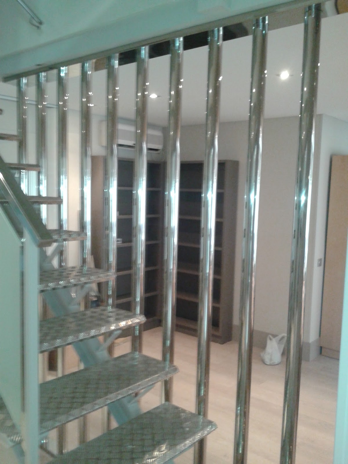 InoxidablesyForja: Baranda de Tubos Verticales Inoxidables