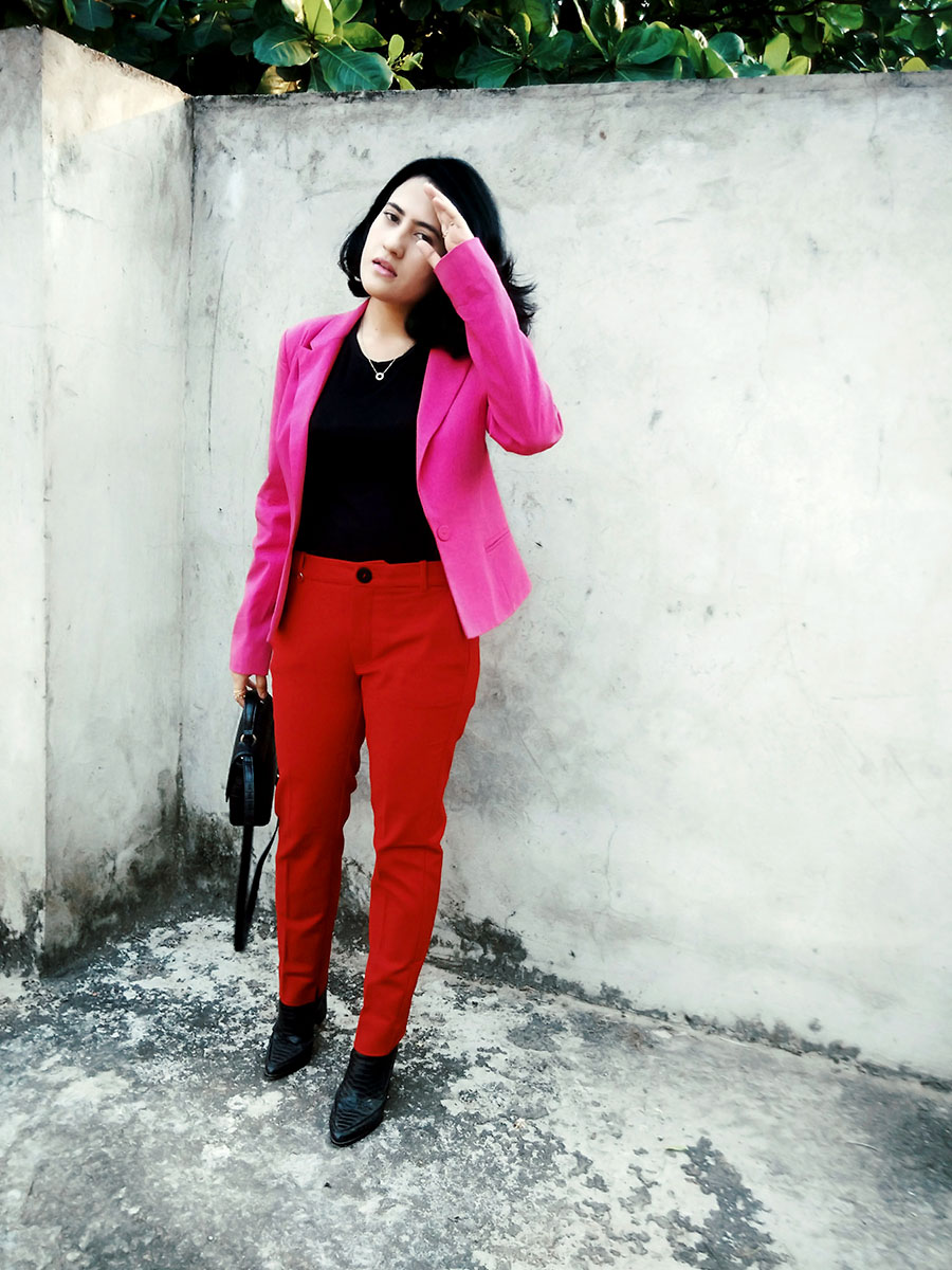 RED GOES WITH PINK |STYLE AND ILLUSTRATION BLOG BY DHEERA JOSHI Zarablacktop,Mango Red trousers,Only womens pink blazer,Zara bag,Mango women's blackBoots