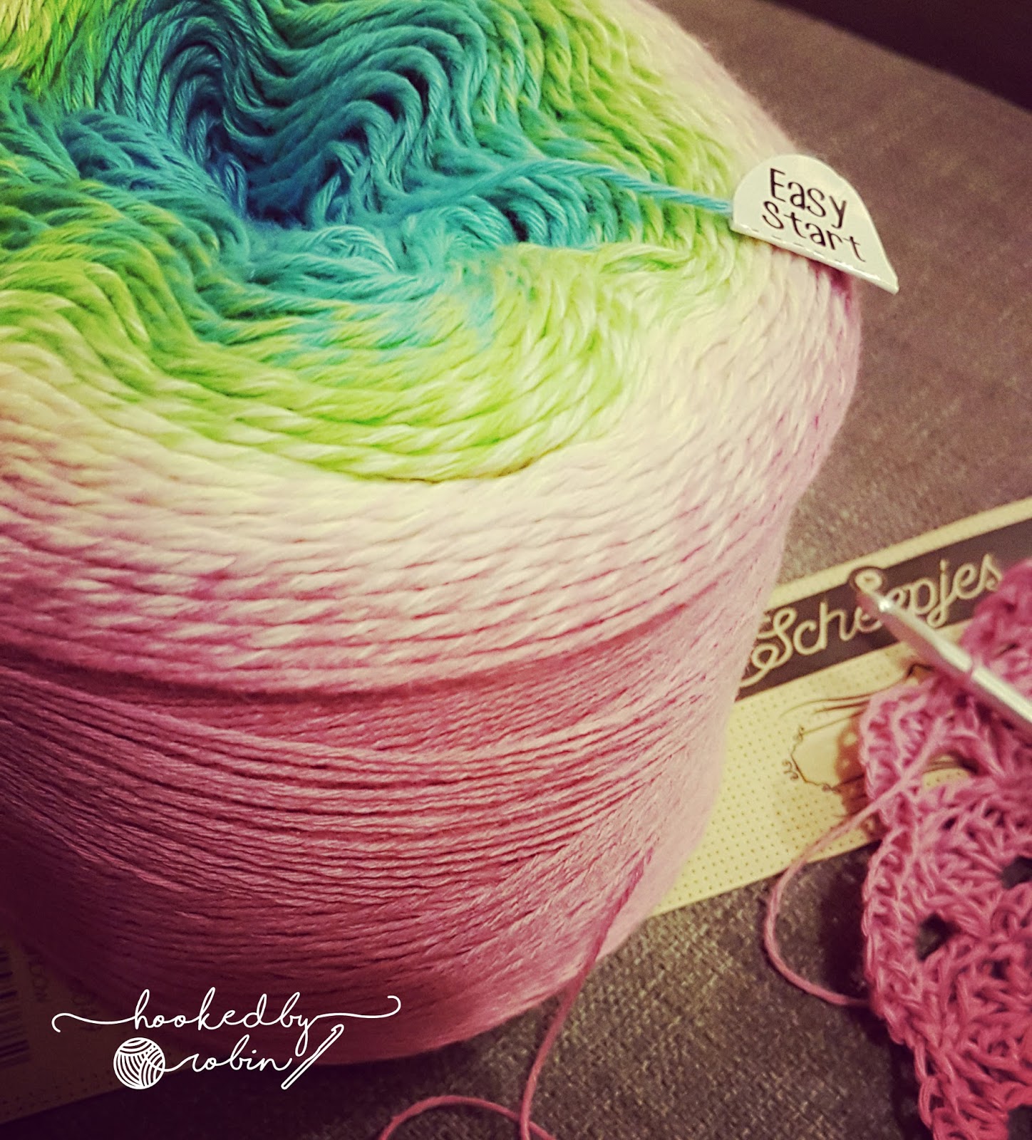 Lotus Flower Blanket free crochet circle blanket pattern and video