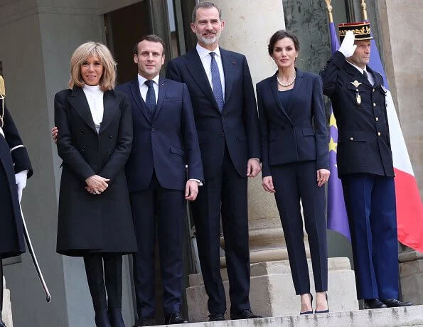 King Felipe and Queen Letizia attended a lunch hosted by French president Emmanuel Macron and his wife Brigitte Macron