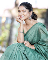 Actress Vani Bhojan Latest Stills HeyAndhra.com