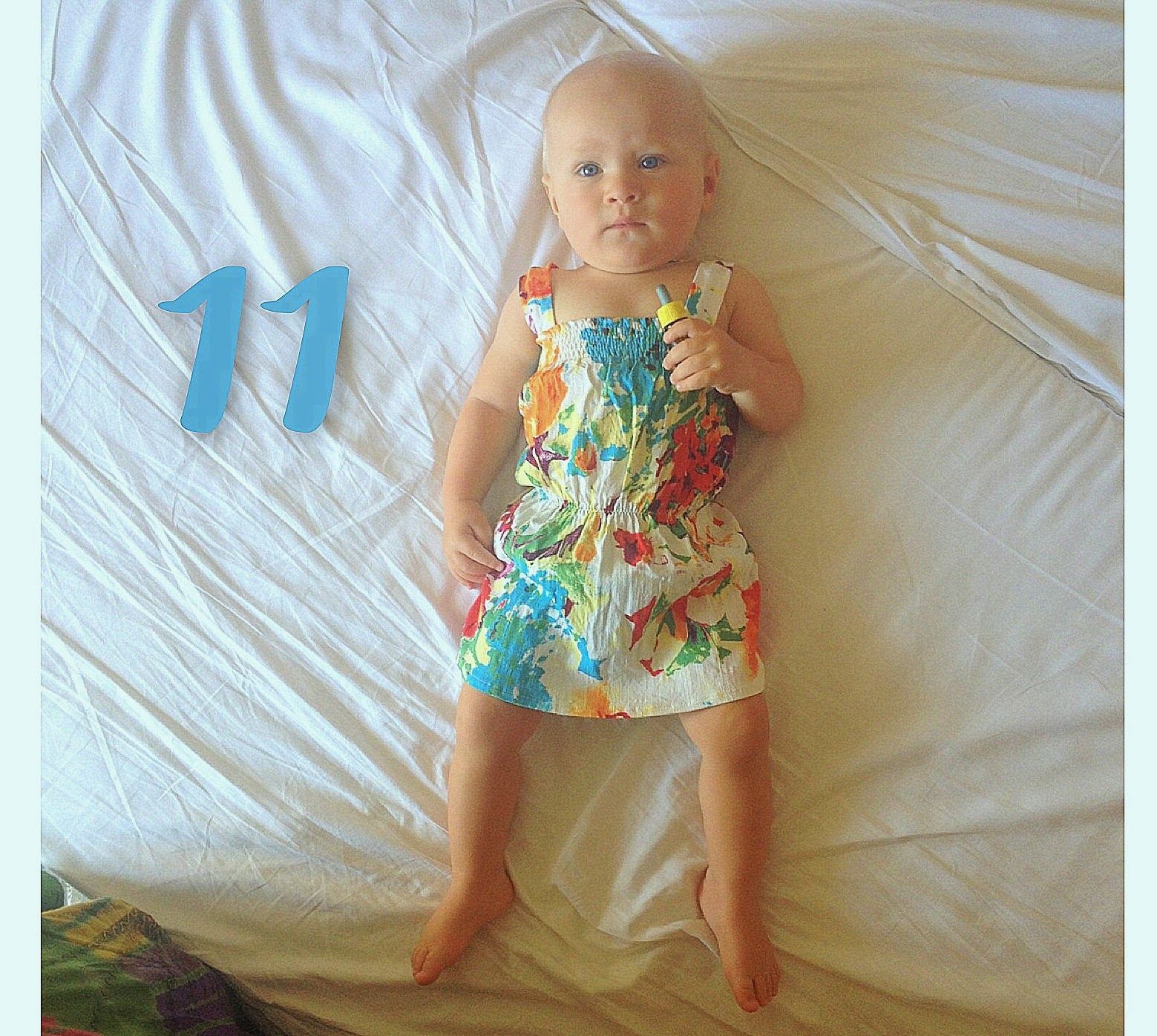 Идея для фото 11 месяцев мальчику Идея для фото 11 месяцев мальчику