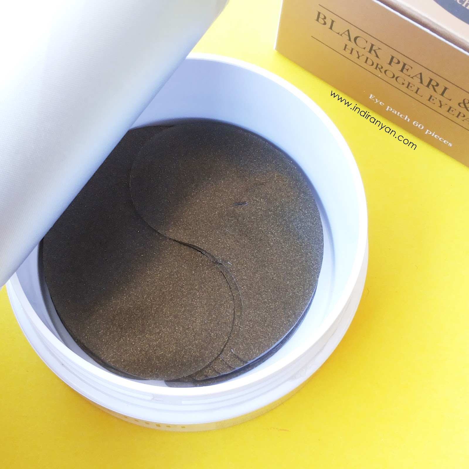 petitfee-black-pearl-and-gold-hydrogel-eye-patch