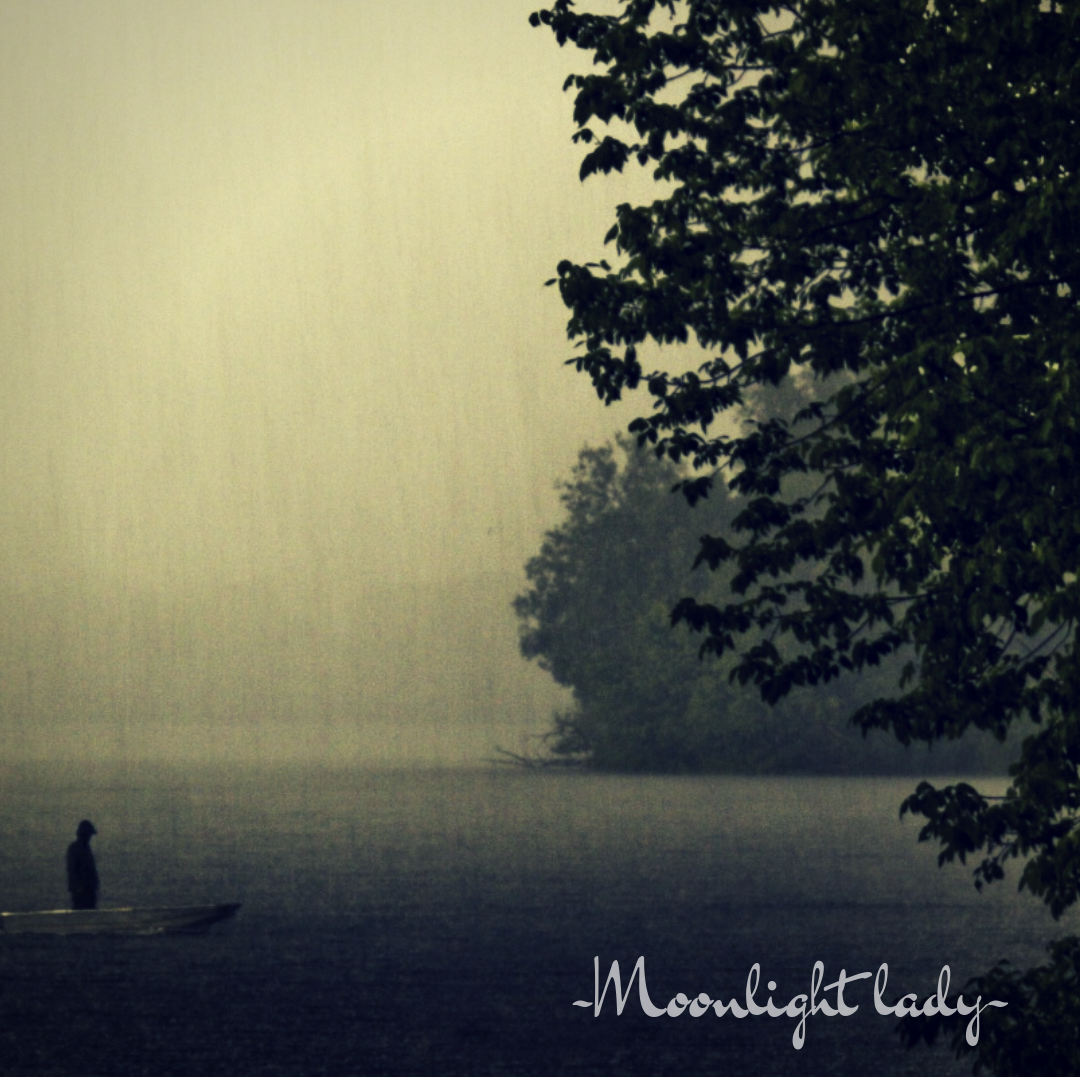 Download Gambar Hiasan Awan Hujan