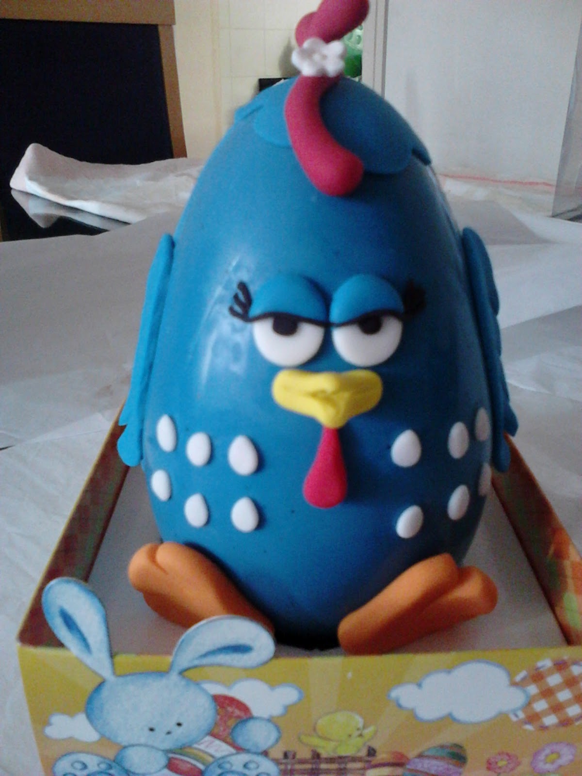 Klaudia Cakes Ovos de Páscoa Galinha Pintadinha e de Colher Klaudia Cakes Ovos de Páscoa Galinha Pintadinha e de Colher