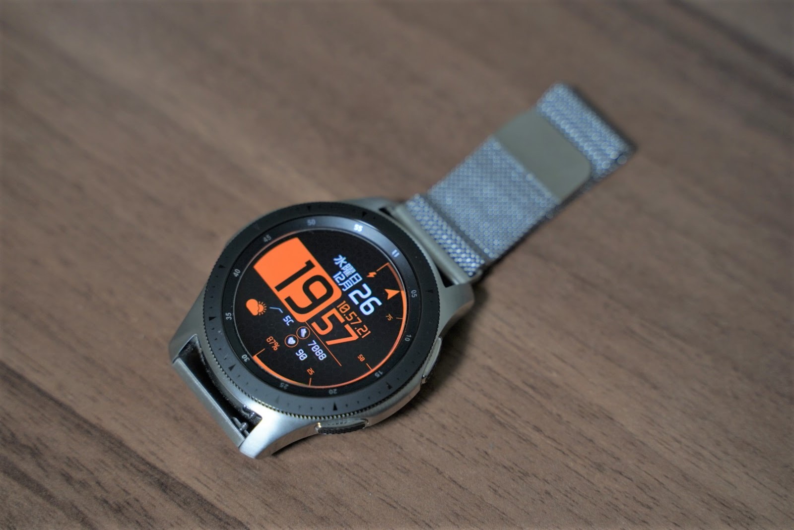 galaxy watch 1 vs 2