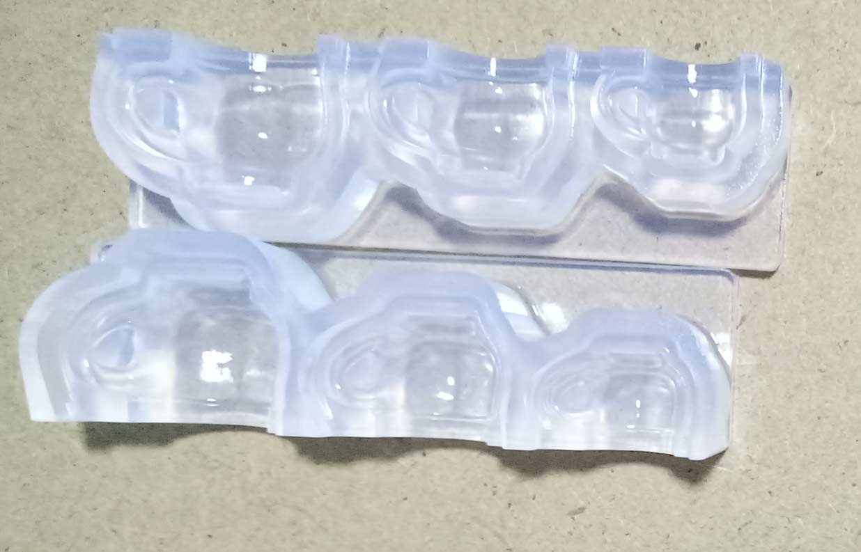 Using UV resin with multipart molds