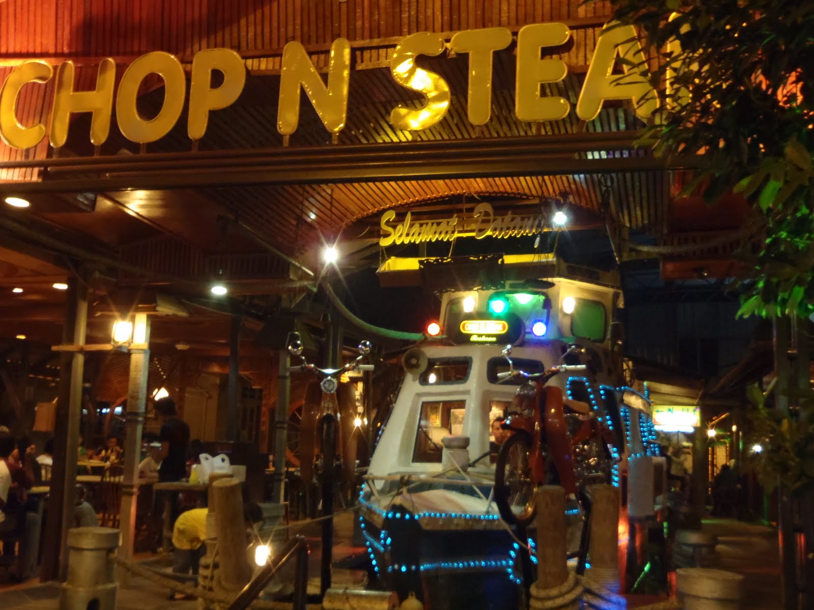 !! MY LIFE MY WORLD !! Makanmakan di Chop n Steak, Kg Baru