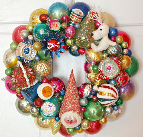 FIBERARTSY/craftsy: Flickr Faves: Christmas wreaths