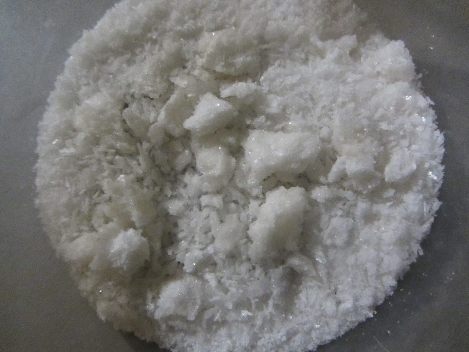 Gluon's lab Urea nitrate