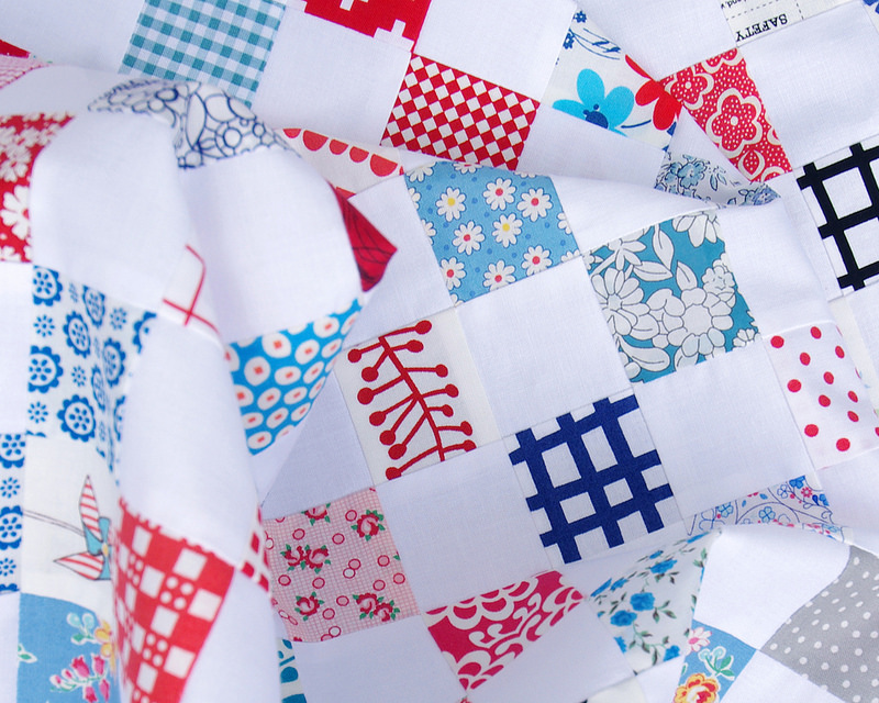 Red White and Blue Postage Stamp Quilt - tutorial available | Red Pepper Quilts 2016