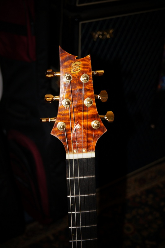 Jim's page Hidden Pickup Electric Guitar