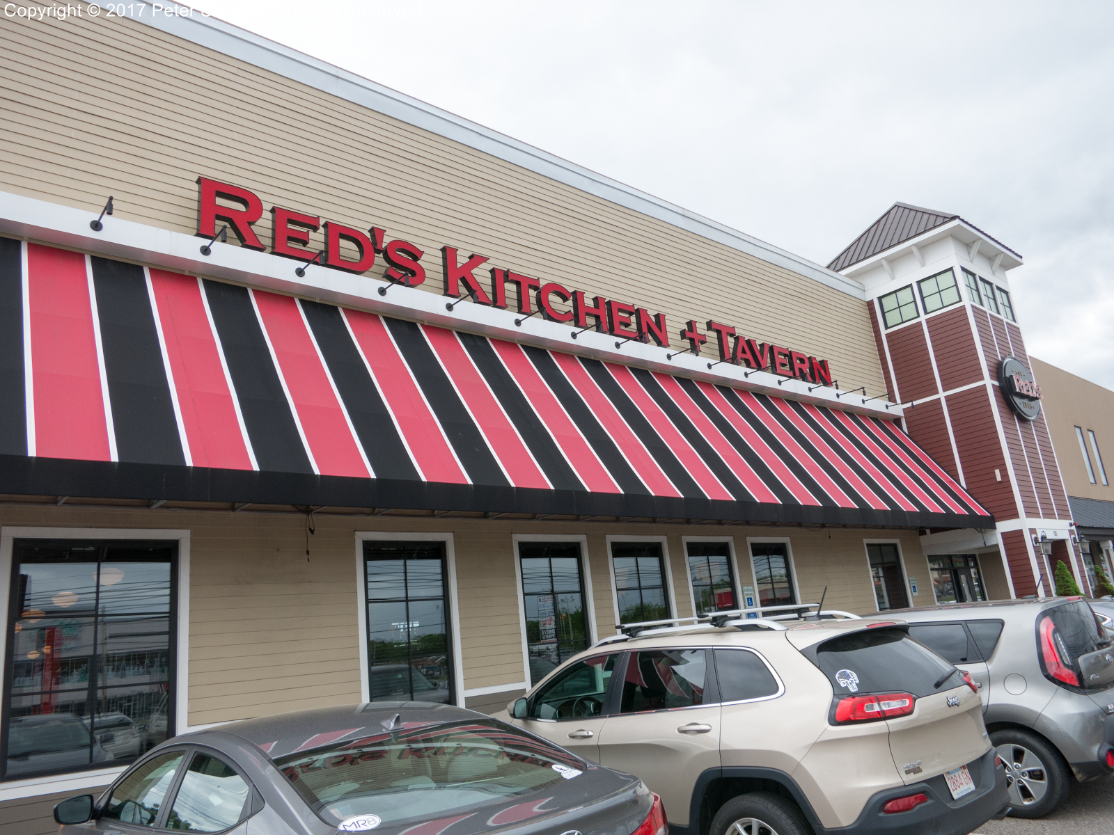 The Daily Lunch Red's Kitchen + Tavern Peabody