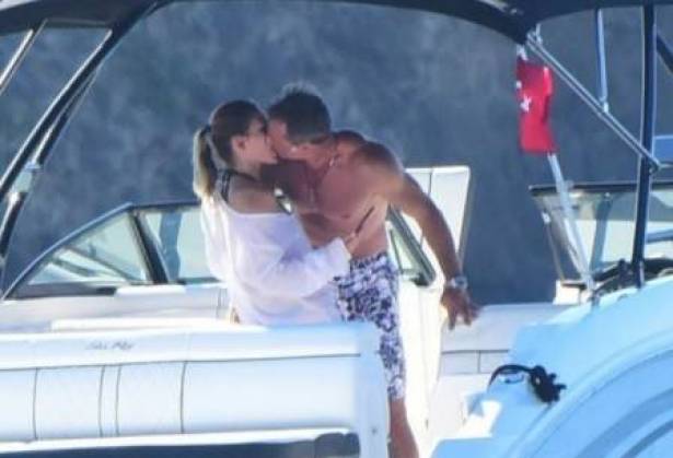 ممثل تركي يخون زوجته مع إبنة أخيه يحدث ضجة في مواقع التواصل