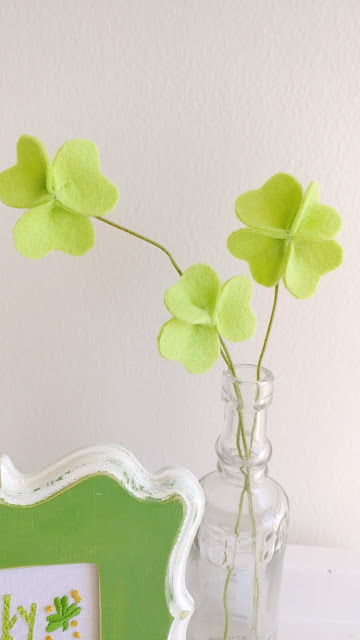 shamrocks made out of felt simple felt shamrock tutorial