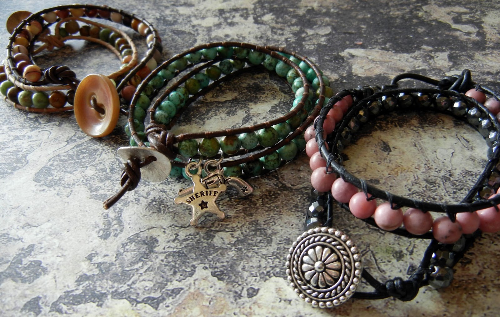 Great Wrapped Leather and Beads Bracelet Tutorials / The Beading Gem