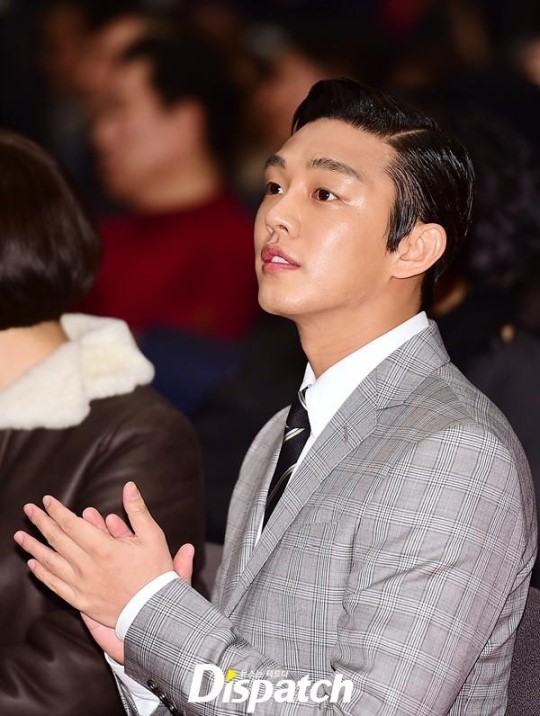 올해의 영화상 남우주연상 유아인 | 인스티즈