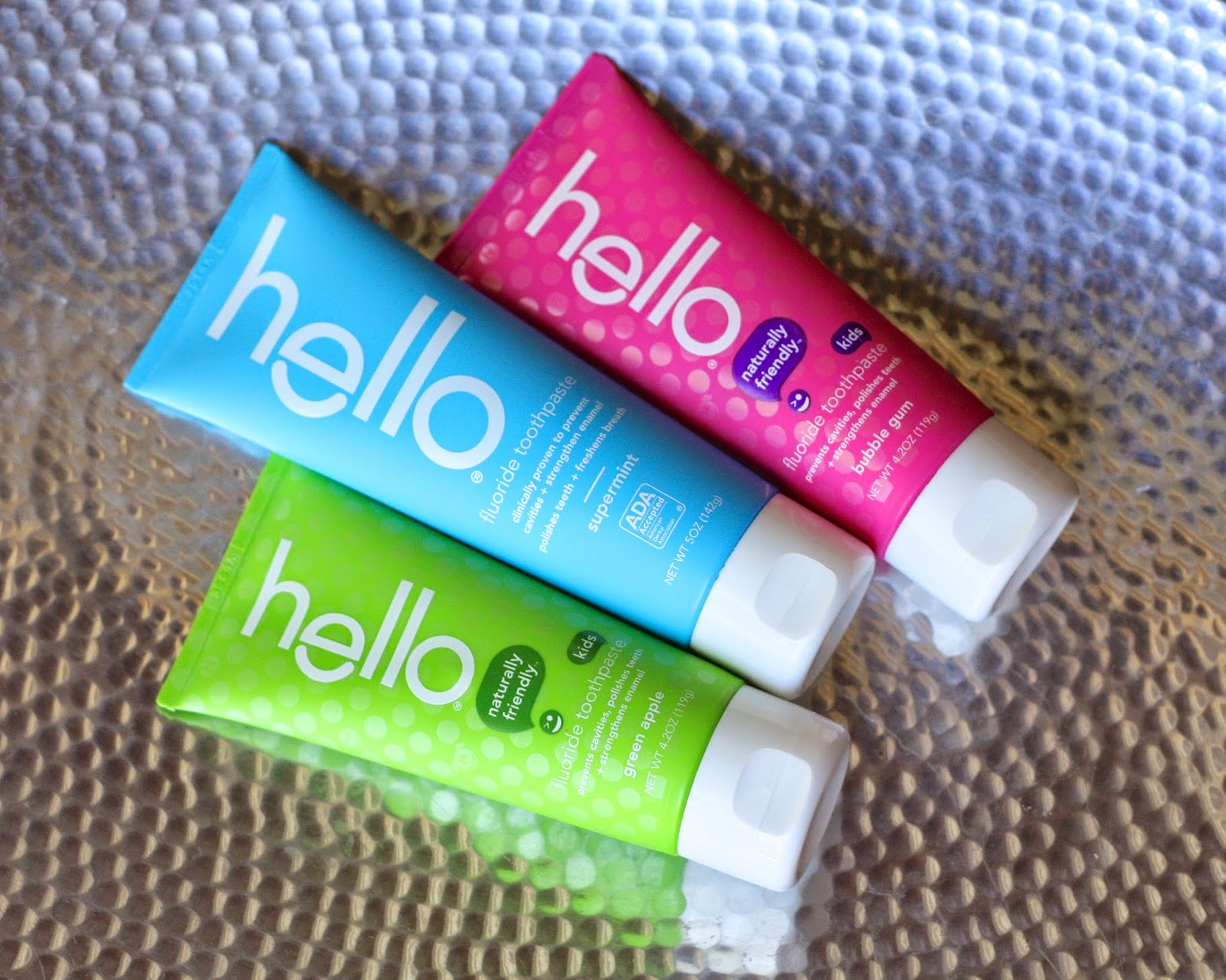 Magnolia Mamas Savvy Sassy Sunday hello toothpaste