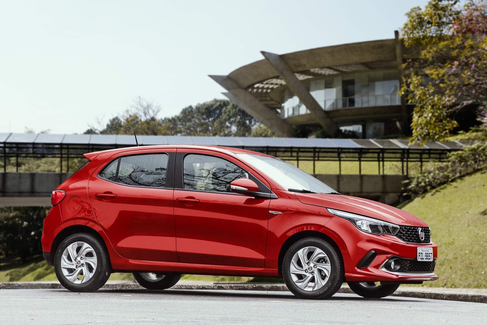 Fiat Argo 2019 fotos, preços, itens de série e opcionais