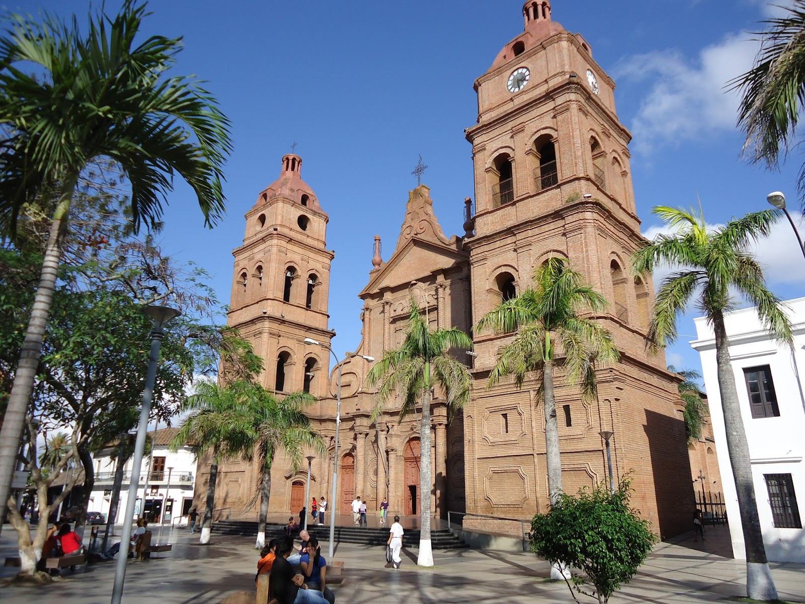La ciudad boliviana de santa cruz de la sierra es uno de los núcleos ...