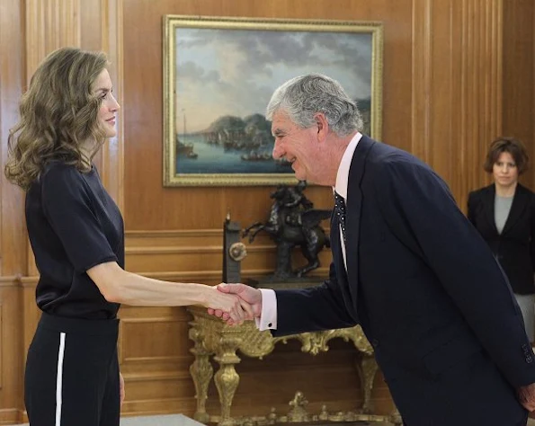 Queen Letizia style Jewels, MANGO Faceted Crystal Earring