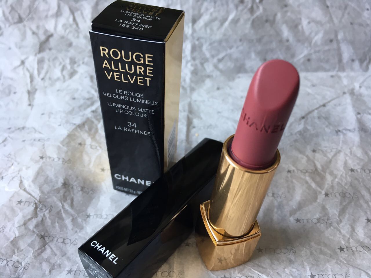 rouge allure velvet la raffinee 34