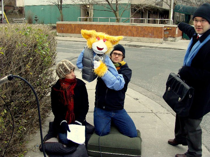 Puppet Slam Network: Res Plots #Toronto Puppet Explosion