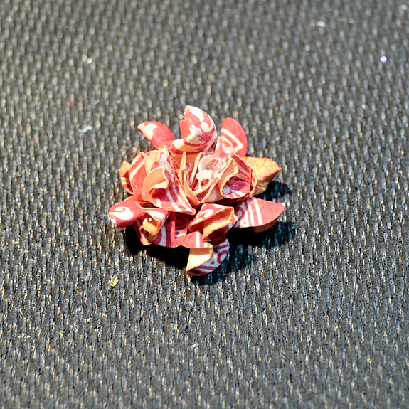 Ideas for Scrapbookers Dress up a Tin Box