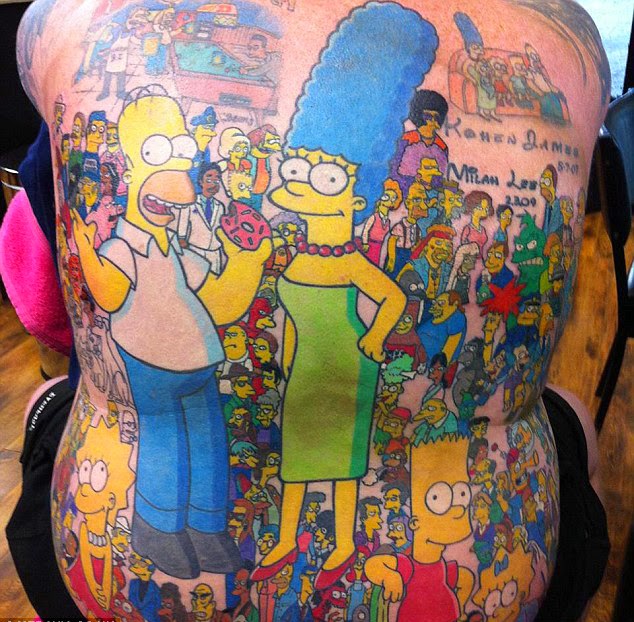Tatuaje personajes de Los Simpson