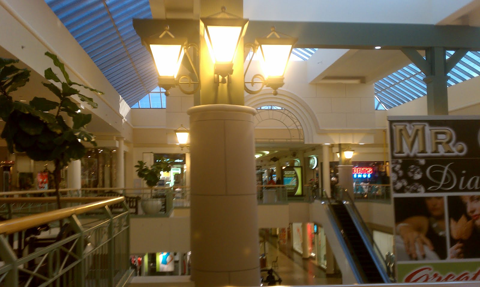 The Louisiana and Texas Retail Blogspot Esplanade Mall Kenner LA 2012