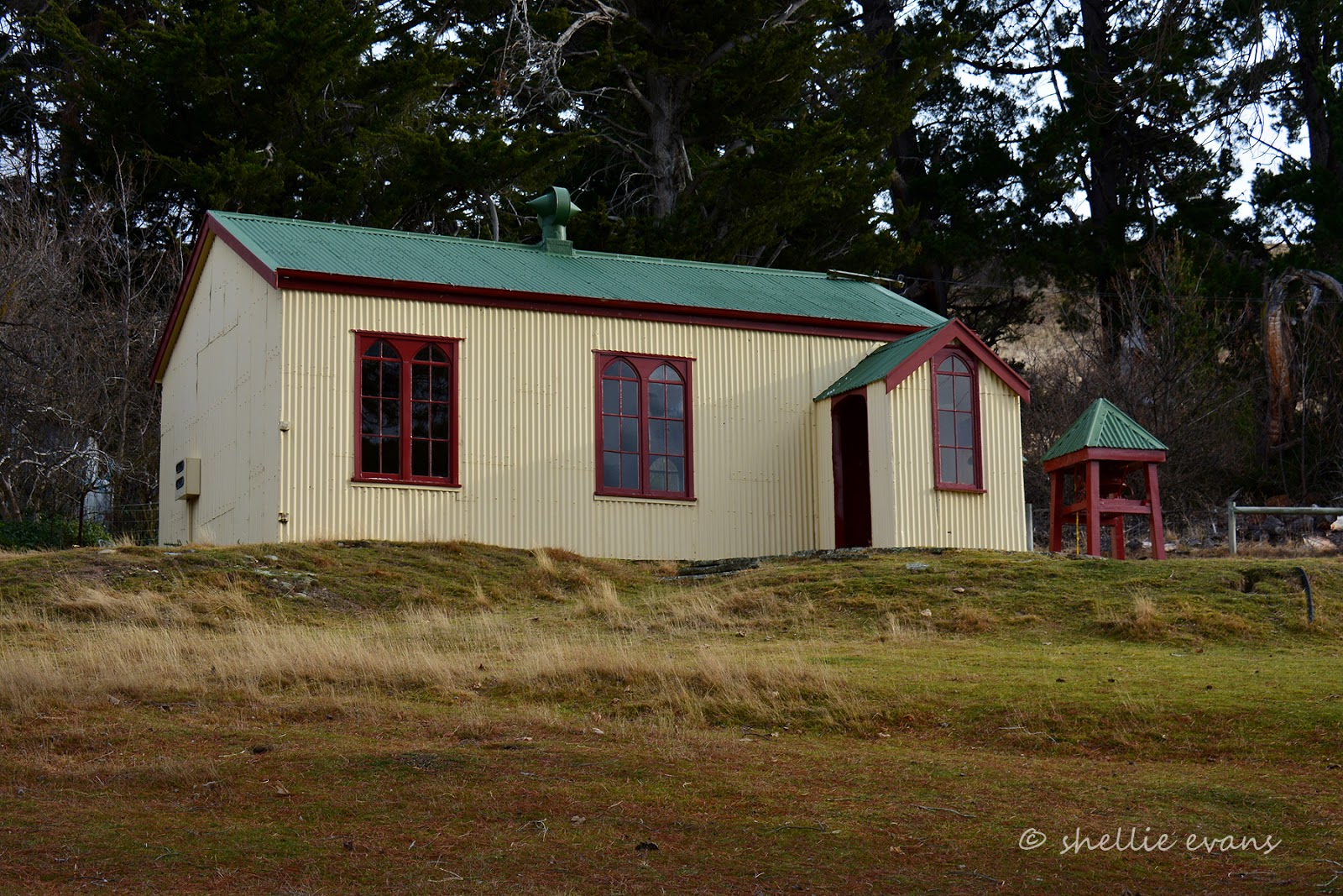 Two Go Tiki Touring Historic St Bathans