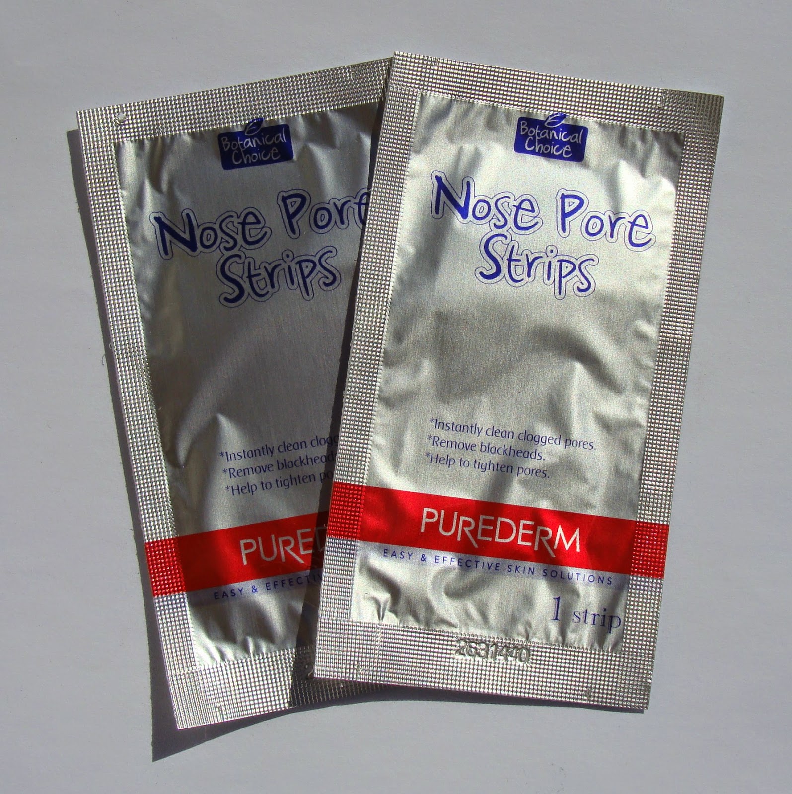 little white truths Purederm Nose Pore Strips Charcoal review