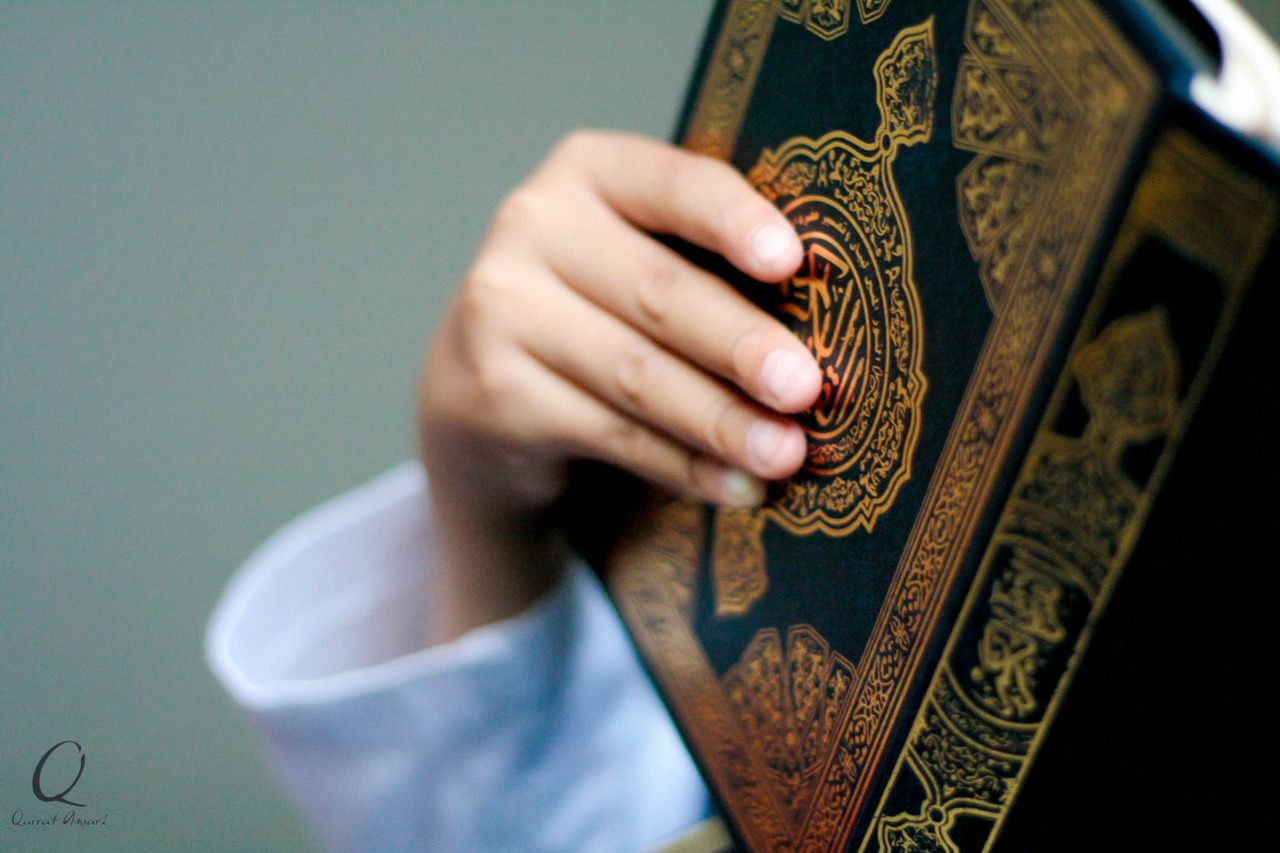Beauty Of Islam Ramadan Koran lezen tijdens de Ramadan Beauty Of Islam Ramadan Koran lezen tijdens de Ramadan