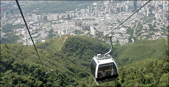 Telesférico hasta la cima de la montaña el Ávila en Caracas