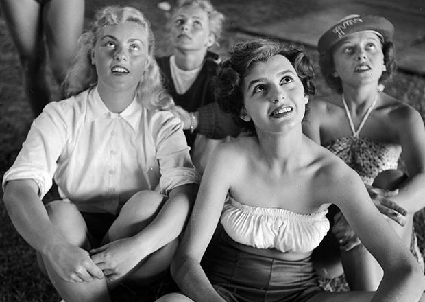 a vida de mulheres circenses no início dos anos 50 - Nina Leen