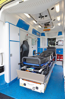 Arrière gauche de l'ambulance Delfis
