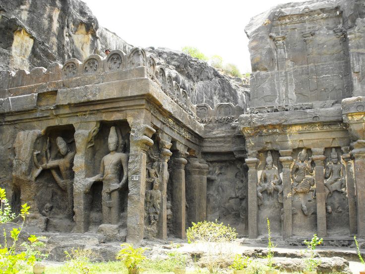 Mengenal Rock Out Architecture, Bangunan yang Diukir di Batu Mengenal Rock Out Architecture, Bangunan yang Diukir di Batu