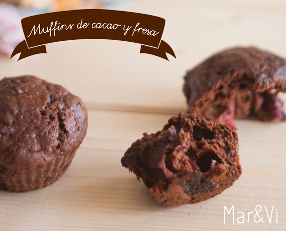 Receta de muffins de cacao y fresa