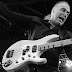 Billy Sheehan: "indústria farmacêutica é culpada pela morte de Cornell"